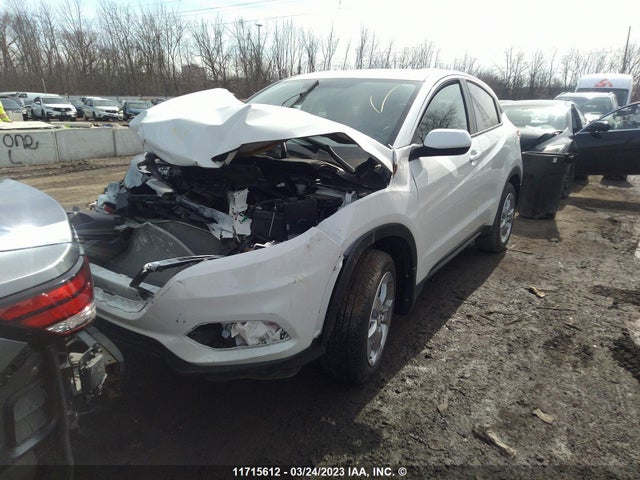 Honda HR-V LX 2022 3CZRU6H35NM102034 Image 2