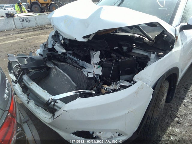 Honda HR-V LX 2022 3CZRU6H35NM102034 Image 7