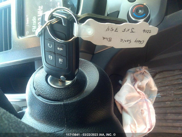Chevrolet SONIC LT 2016 1G1JC5SH7G4178785 Image 11