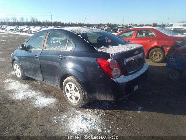 Chevrolet SONIC LT 2016 1G1JC5SH7G4178785 Image 3