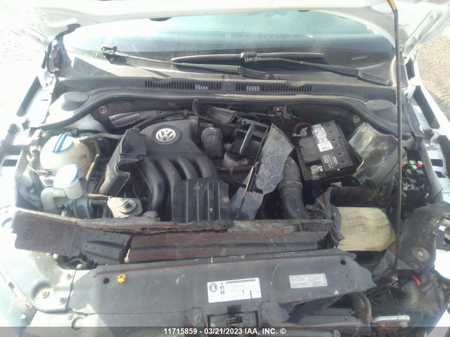 3VW2K7AJ7FM343474 Volkswagen JETTA S