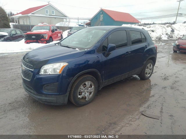 Chevrolet TRAX LS 2015 3GNCJKSB3FL136680 Image 2