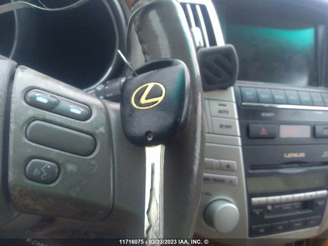 2T2HA31U75C039938 Lexus RX 330