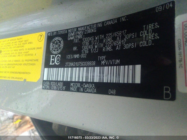 2T2HA31U75C039938 Lexus RX 330