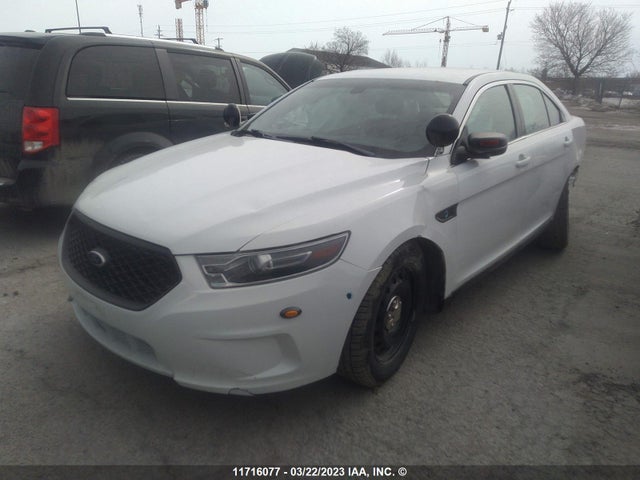 Ford Taurus Police Interceptor 2016 1FAHP2MK0GG107918 Image 2