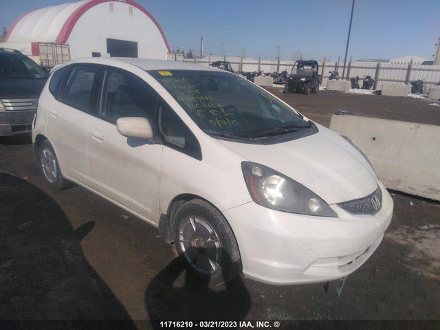 Honda FIT LX 2010 JHMGE8H52AC801414 zdjęcie główne