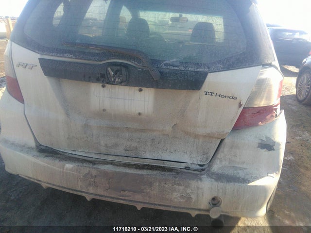 Honda FIT LX 2010 JHMGE8H52AC801414 Image 6