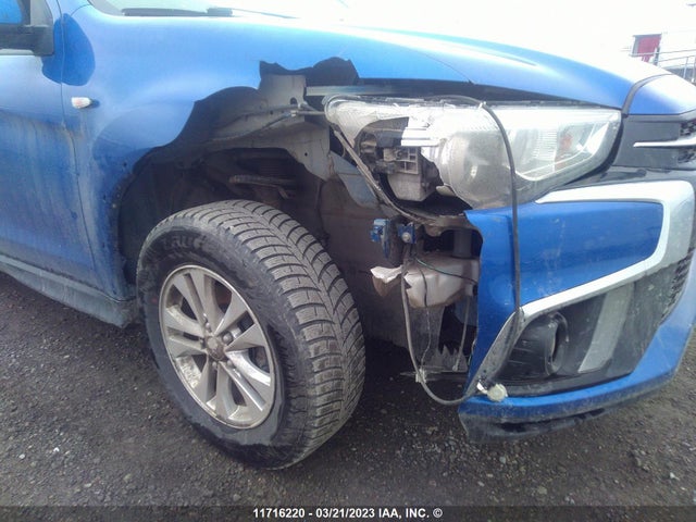 JA4AJ3AU3KU605947 Mitsubishi RVR SE