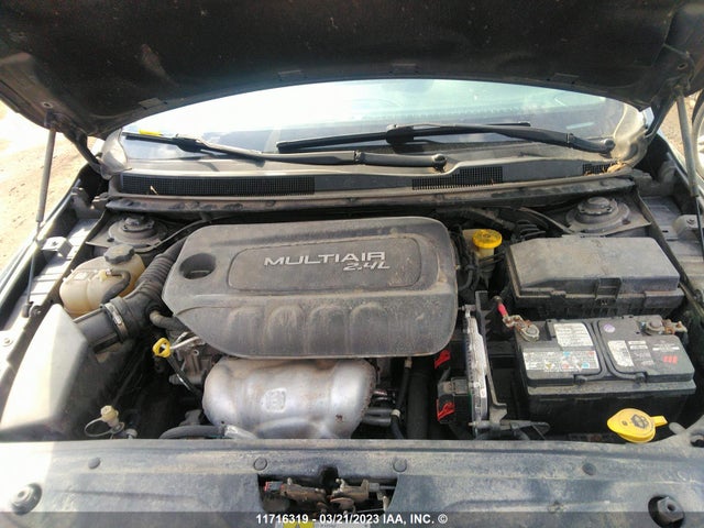 1C3CCCAB8FN506729 Chrysler 200 Touring