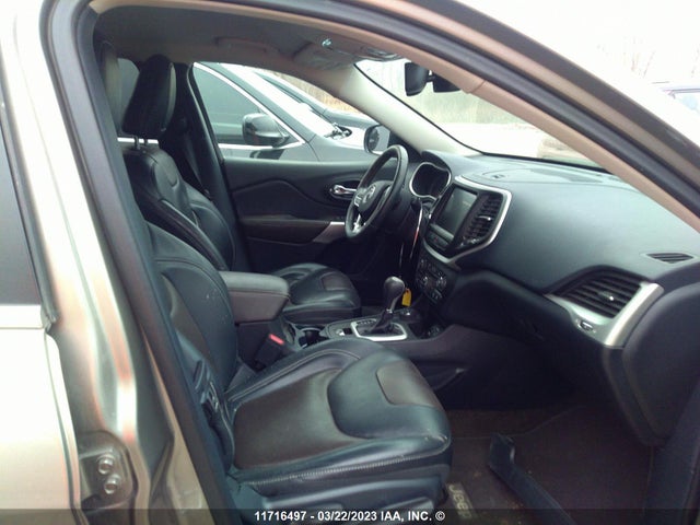 1C4PJMDS0HW581457 Jeep Cherokee Limited