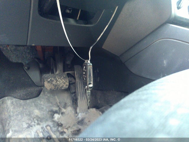 3VW267AJ5GM330227 Volkswagen JETTA