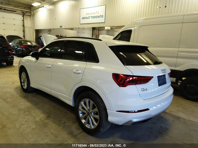 WA1AUCF3XN1013331 Audi Q3 Premium 40