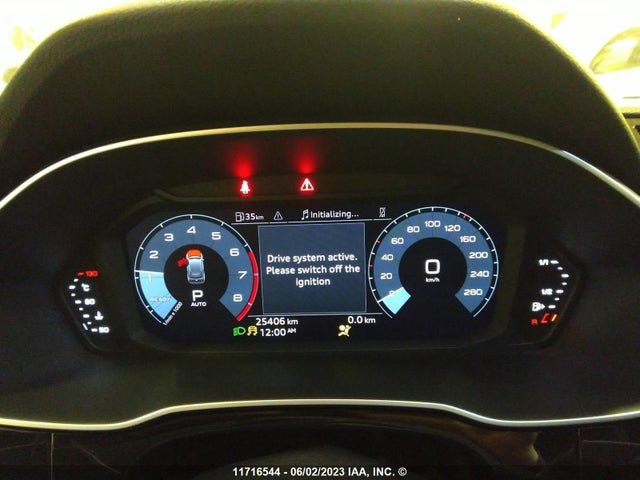 WA1AUCF3XN1013331 Audi Q3 Premium 40
