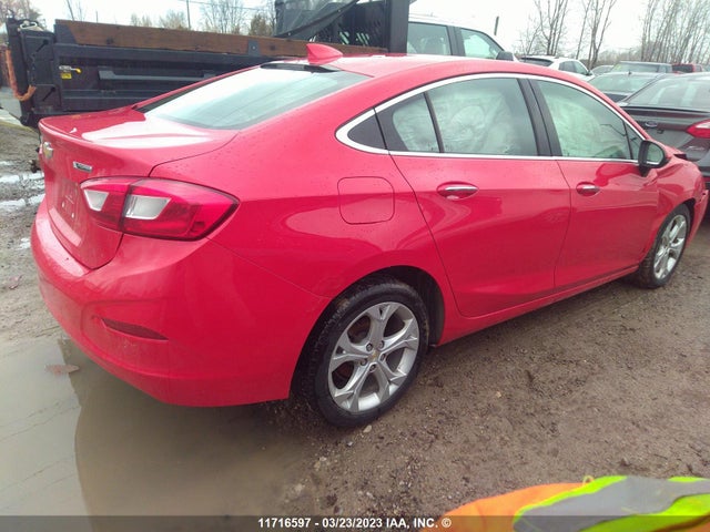 Chevrolet Cruze Premier 2018 1G1BF5SM0J7152222 Image 4