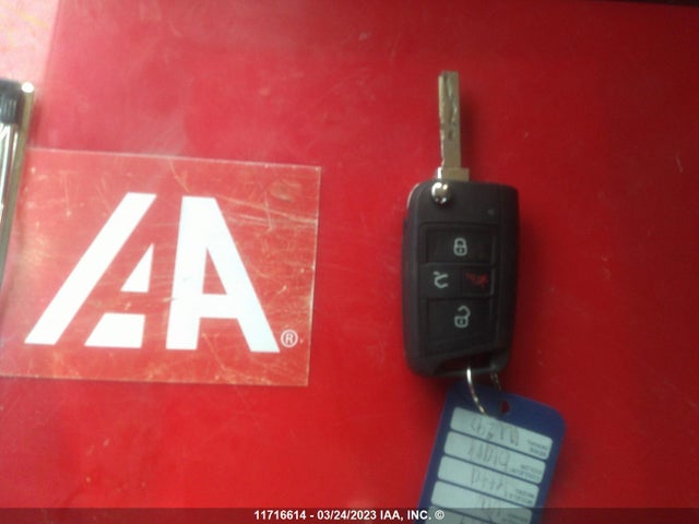 3VWN57BUXKM121292 Volkswagen JETTA S
