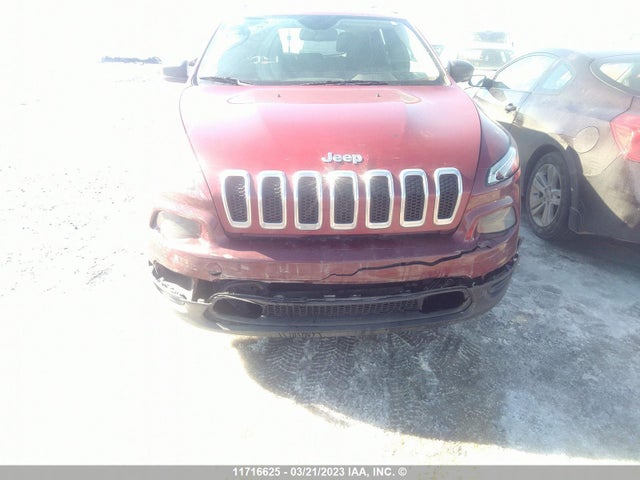 1C4PJMAS8EW126162 Jeep Cherokee Sport