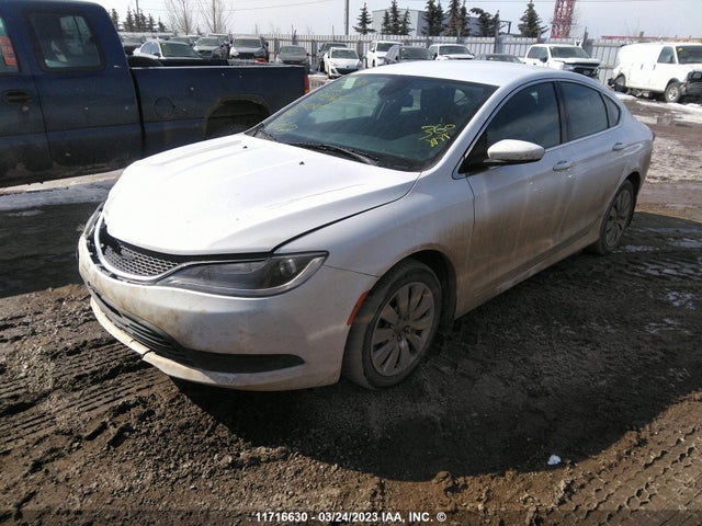 1C3CCCFB4FN708928 Chrysler 200 LX
