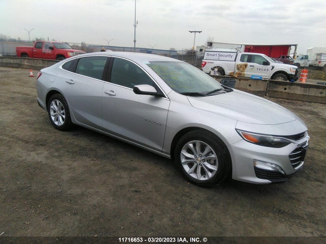 2022 1G1ZD5ST2NF142427 main image