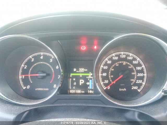 JA4AJUAU4NU604784 Mitsubishi RVR ES