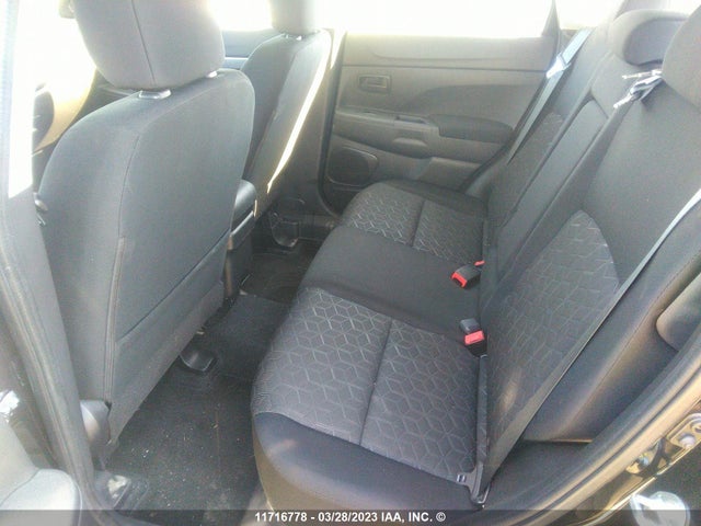 JA4AJUAU4NU604784 Mitsubishi RVR ES