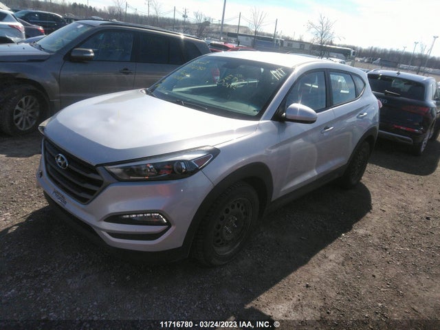 Hyundai TUCSON SE 2016 KM8J23A43GU142889 Image 2