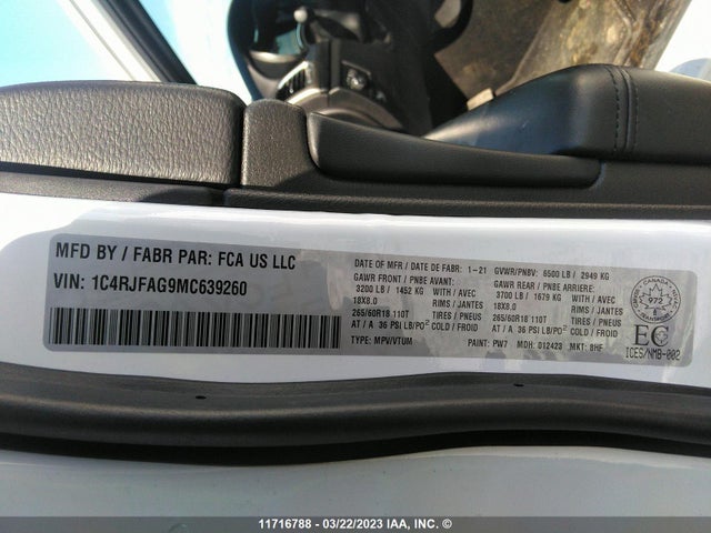 1C4RJFAG9MC639260 Jeep Grand Cherokee Laredo