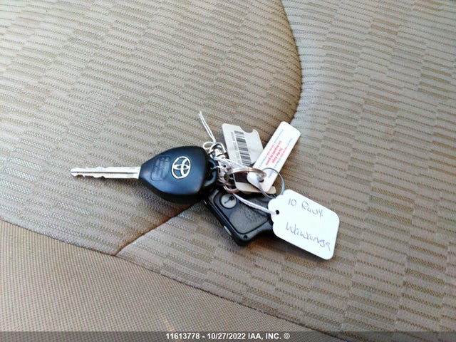 Toyota Rav 4 Se 2010 2T3BF4DV5AW041774 Image 3
