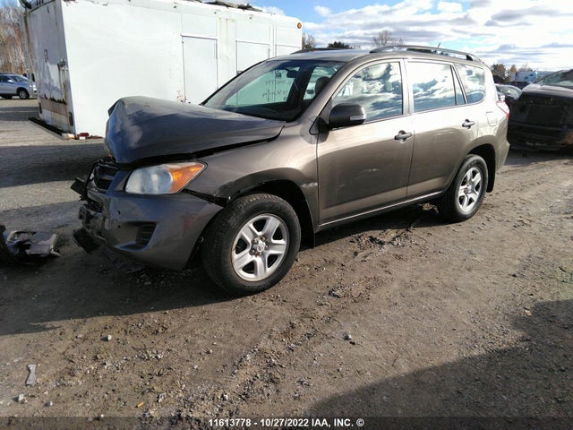 Toyota Rav 4 Se 2010 2T3BF4DV5AW041774 Image 2