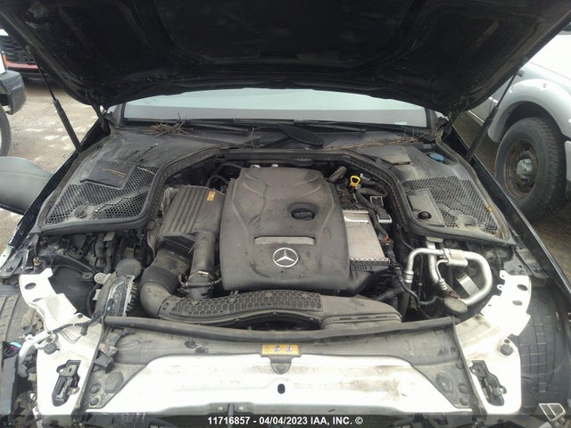 55SWF4KB1HU216952 Mercedes-Benz C 300 4matic