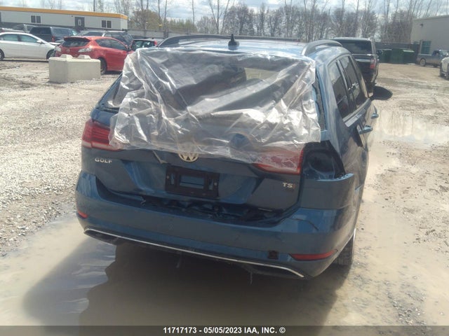 3VW217AU4JM760525 Volkswagen Golf S/wolfsburg/se/sel