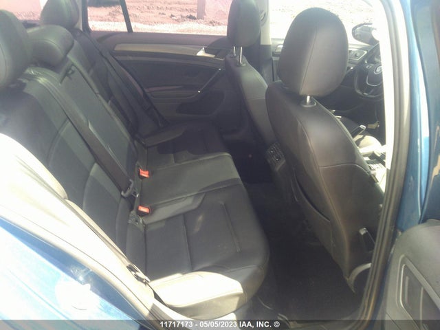 3VW217AU4JM760525 Volkswagen Golf S/wolfsburg/se/sel
