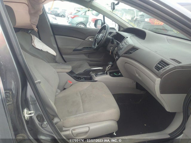 Продажа на аукционе авто 2012 Honda Civic Lx, vin: 2HGFB2F49CH061987, номер лота: 11705174