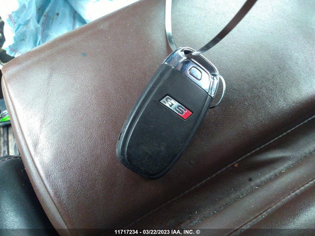 WAULGBFR2EA028083 Audi S5 PREMIUM
