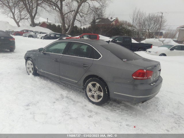 Volkswagen PASSAT SE 2012 1VWBN7A37CC063317 Image 3