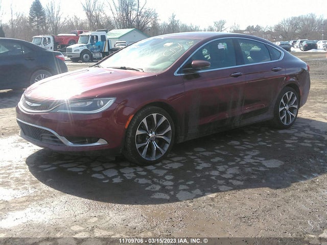 Chrysler 200 C 2015 1C3CCCCB2FN588969 Image 2