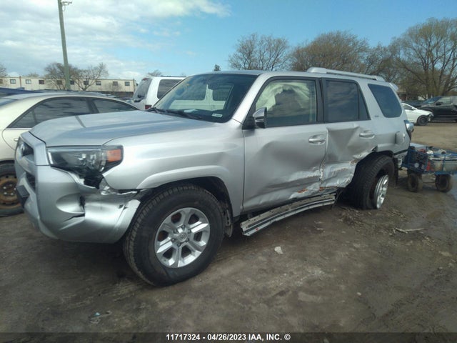 Toyota 4RUNNER 2018 JTEBU5JR9J5566701 Image 6