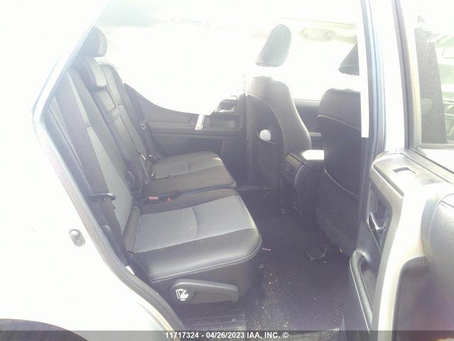 Toyota 4RUNNER 2018 JTEBU5JR9J5566701 Image 8