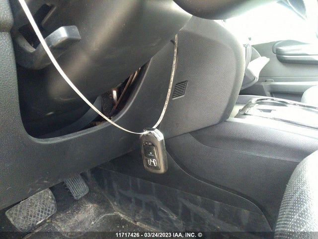 Honda Pilot Touring 2016 5FNYF6H9XGB510049 Image 3