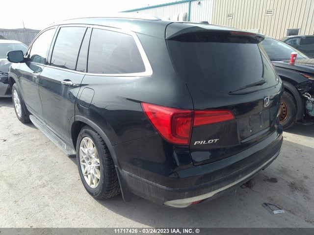 Honda Pilot Touring 2016 5FNYF6H9XGB510049 Image 4