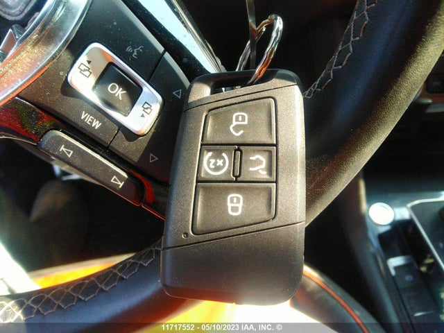 3VV4B7AX3LM110009 Volkswagen Tiguan Sel Premium R-line