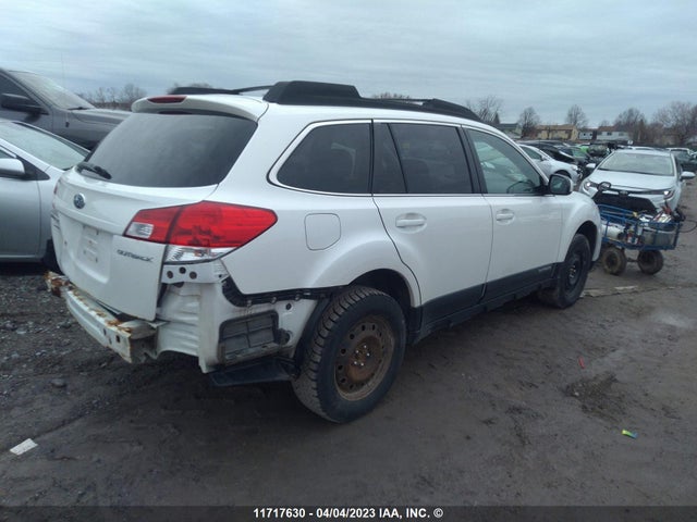4S4BRGDC8E3249286 Subaru Outback 2.5i Premium