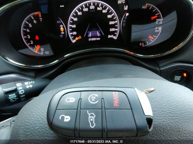 1C4RJFCG4MC839377 Jeep Grand Cherokee Overland