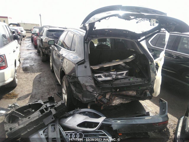 WA1BNAFY8J2050125 Audi Q5 Premium Plus