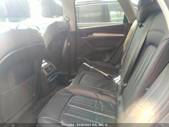 WA1BNAFY8J2050125 Audi Q5 Premium Plus