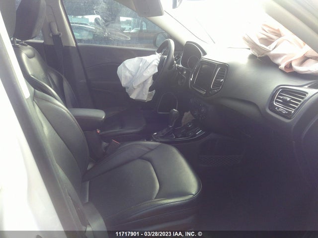 Jeep Compass 2018 3C4NJDCB2JT412772 Image 6