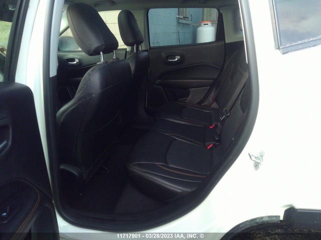 Jeep Compass 2018 3C4NJDCB2JT412772 Image 9