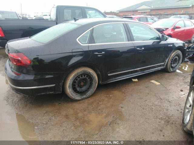 Volkswagen Passat Highline W/ R-line 2017 1VWET7A37HC085084 Image 4