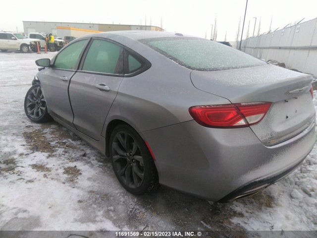 1C3CCCBG1FN674268 Chrysler 200 S