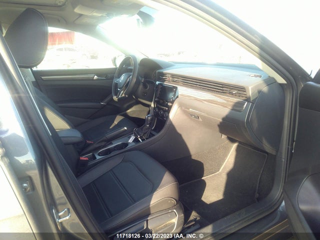 1VWBA7A31MC005734 Volkswagen Passat Highline