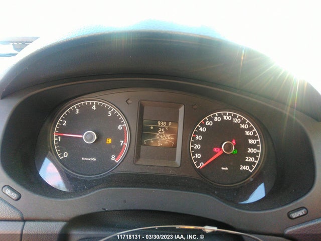 3VW2K7AJ8EM254124 Volkswagen JETTA S